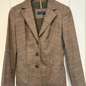Piazza Sempione womens plaid stretch wool blazer. Made in Italy.